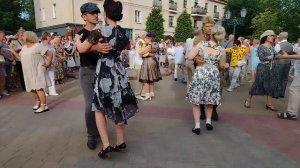 21 июня, 26г. Вечер ретро