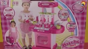 Детская кухня-чемодан. Готовим ужин. Игровой набор / Kitchen suitcase, play set for girls