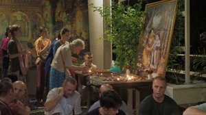 07.10.2025 Шри Дамодараштакам и киртан - Е.М. Сундара Говинда прабху