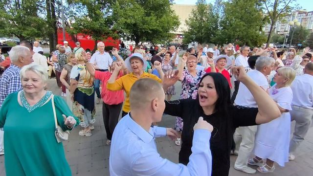 Девочка лето...... 21.06.26. смотреть онлайн