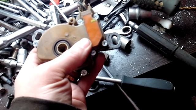 Не горит задний ход Audi 100 , A6 , S4 , датчик селекции АКПП