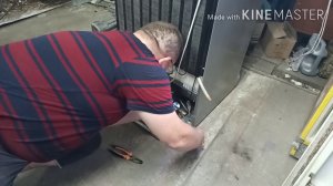 Холодильник индезит.