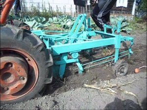 самодельная картофелекопалка