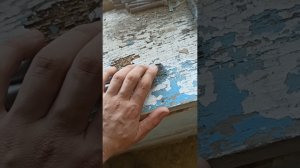 Выравниваю бетон, стесываю плиту на потолке