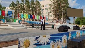 Любимого взгляда мне так не хватает