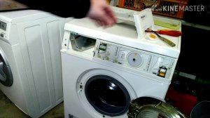 Исправление ошибки 'Spülen' в стиральной машине Miele w400: Разборка, диагностика и замена двигателя