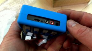 Купил себе портативный осциллограф SigPeak DSO2512G.