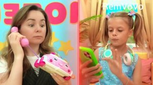 Диана и Рома. Девочки в отеле
