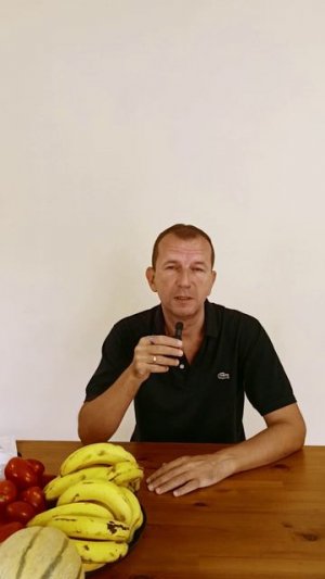 Почему ты пашешь больше — а денег меньше