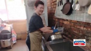 Второй Ресторанчик передает всем большой привет.  Горячий и холодный цех в работе.