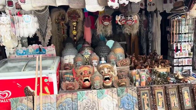 Bali! Monkey Forest, Tegalalang & The Best Villas смотреть онлайн
