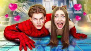 Я Влюбилась в Супергероя! Spider-Man в Реальной Жизни Тим Тин