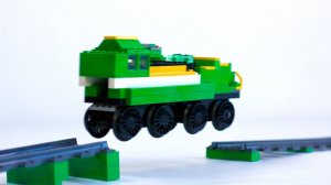 Может ли поезд LEGO ВЗЛЕТЕТЬ ?