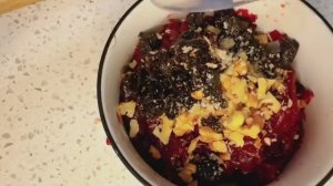 ОЧЕНЬ вкусный салат из свёклы за 5 минут!