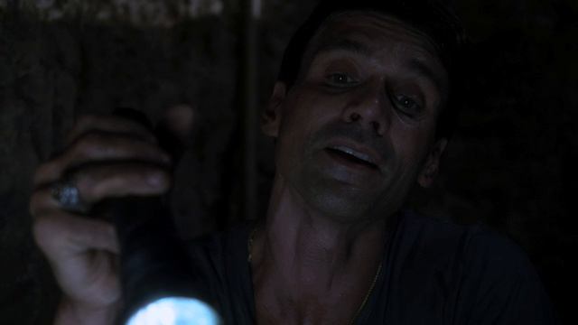 Врата 7 серия «Копаясь в грязи» (сериал, 2010)