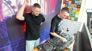 Челябинская радиостанция «L» радио. Электронная музыка 24 часа Телефон 8 800 201 55 45