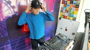 Челябинская радиостанция «L» радио. Электронная музыка 24 часа Телефон 8 800 201 55 45