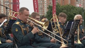 В московских парках стартовал фестиваль «Спасская башня»