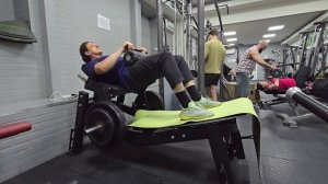 Качаем ягодичные мышцы. Ягодичный мост в тренажере. 100 кг на 20 и 4 подхода. Ростов-на-Дону. Спорт