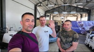 В ГОСТЯХ У СЕВЕРНОЙ МЕХАНИКИ / СНЕГОХОДЫ СМ И АЭРОЛОДКИ СТРОЯТСЯ КРУГЛЫЙ ГОД.