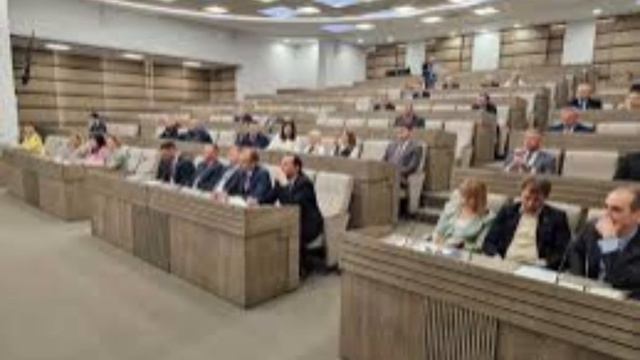 Иностранные делегации прибывают в Брест на Международный форум «Великое наследие — общее будущее» смотреть онлайн