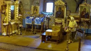 Молебен с акафистом  Святым Царственным страстотерпцам
