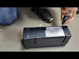 Заміна батареї в ДБЖ Powercom