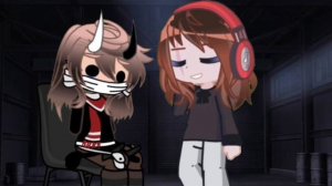 :﹥