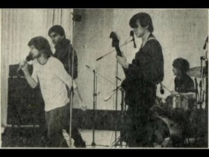 БОМЖ — Концерт на рок фестивале в НГУ (1985) | Фрагмент