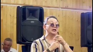 Григорий Лепс выступает в ресторане