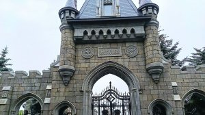Замок Гарибальди. Прогулка по территории замка. Погода не много подвела