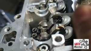 Регулировка клапанов Suzuki RF400 и Bandit