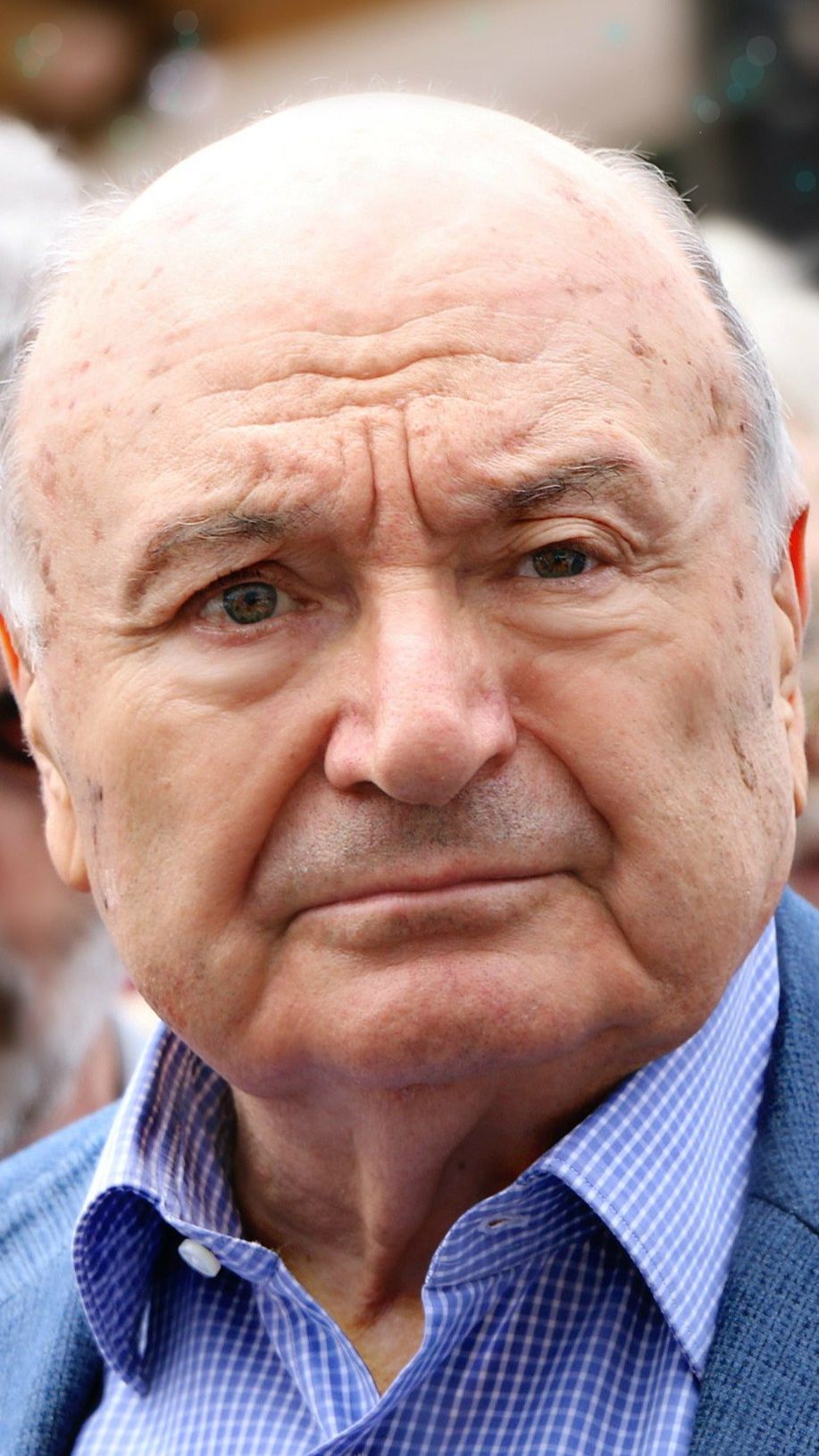 МИХАИЛ ЖВАНЕЦКИЙ. Оптимист верит, что мы живём... смотреть онлайн