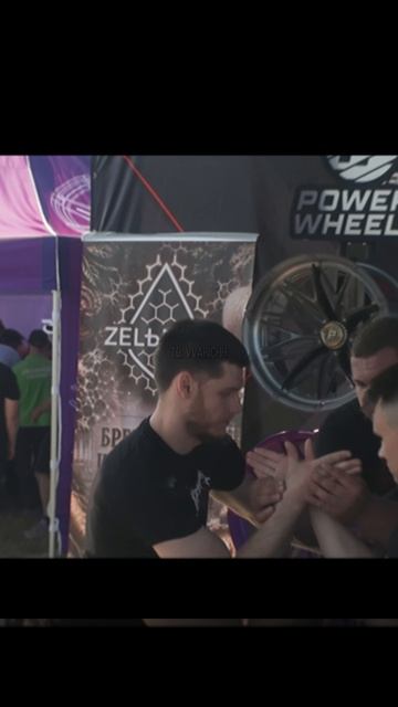 ВАРИЧ vs БАРЫШНИКОВ #shorts #armwrestling #gym смотреть онлайн
