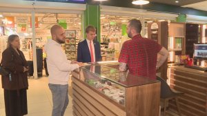 Общественники и волонтеры провели рейд по точкам продаж вейпов