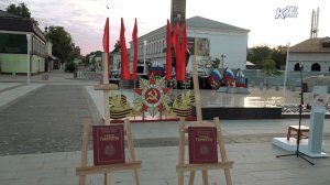Читаем Книгу Памяти у Вечного огня.