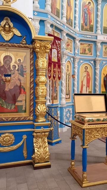 сил и веры нашим людям 🙏 смотреть онлайн