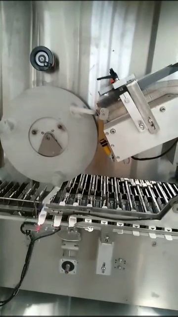 Cartonizer with Atom feeder.mp4 смотреть онлайн