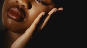 Debbie - Weight On Me (Official Visualiser)