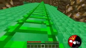 ТОЛЬКО ЖИТЕЛИ ВИДЯТ ЭТОТ ТАЙНЫЙ ПРОХОД ИЗ ИЗУМРУДОВ В МАЙНКРАФТ | Компот Minecraft Реакция