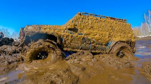 Ловушка RC Cars в Болоте! 😱 Jeep Cherokee Спасение Лебедкой из Грязи