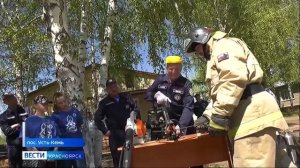 Детям - безопасное лето: краевые пожарные провели занятие для школьников Усть-Кеми