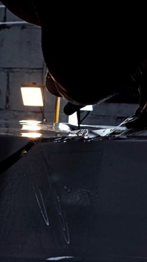 Оклейка капота на Chery Tiggo
