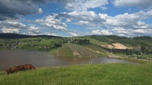 Отпуск на Урале (село Верхний Авзян, церковь Казанской иконы Божьей Матери).