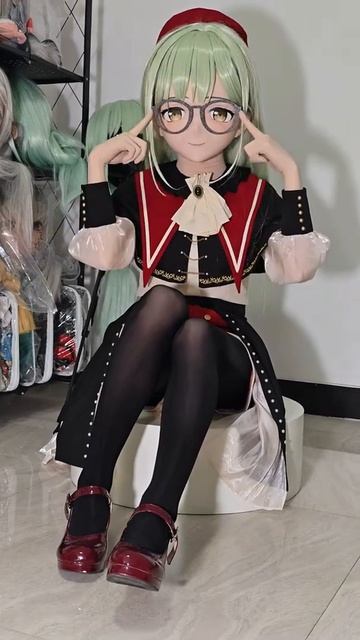 Кигуруми-кукла надевает очки.) #cosplay #kigurumi #kigurumidoll #kigurumimask смотреть онлайн