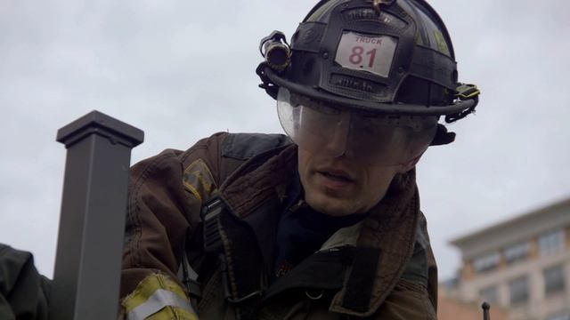 Сериал Чикаго в огне – 14 сезон 10 серия / Chicago Fire смотреть онлайн