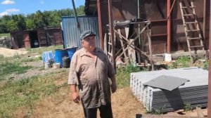 Стройка ангара на голубедроме в Донецке