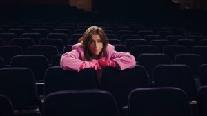 Tate McRae - she's all i wanna be (Official Video)