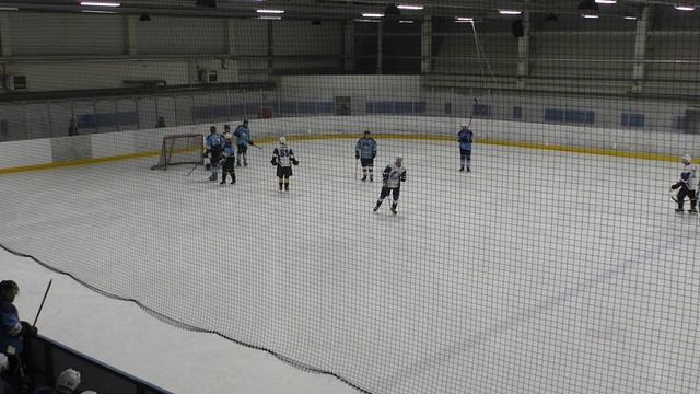 ОХЛК-Омск, Кубок Победы-26, Хаски Д - Заряд - 1 период смотреть онлайн