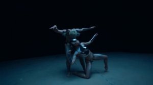 Calvin Harris, Ellie Goulding - Miracle (Official Video)